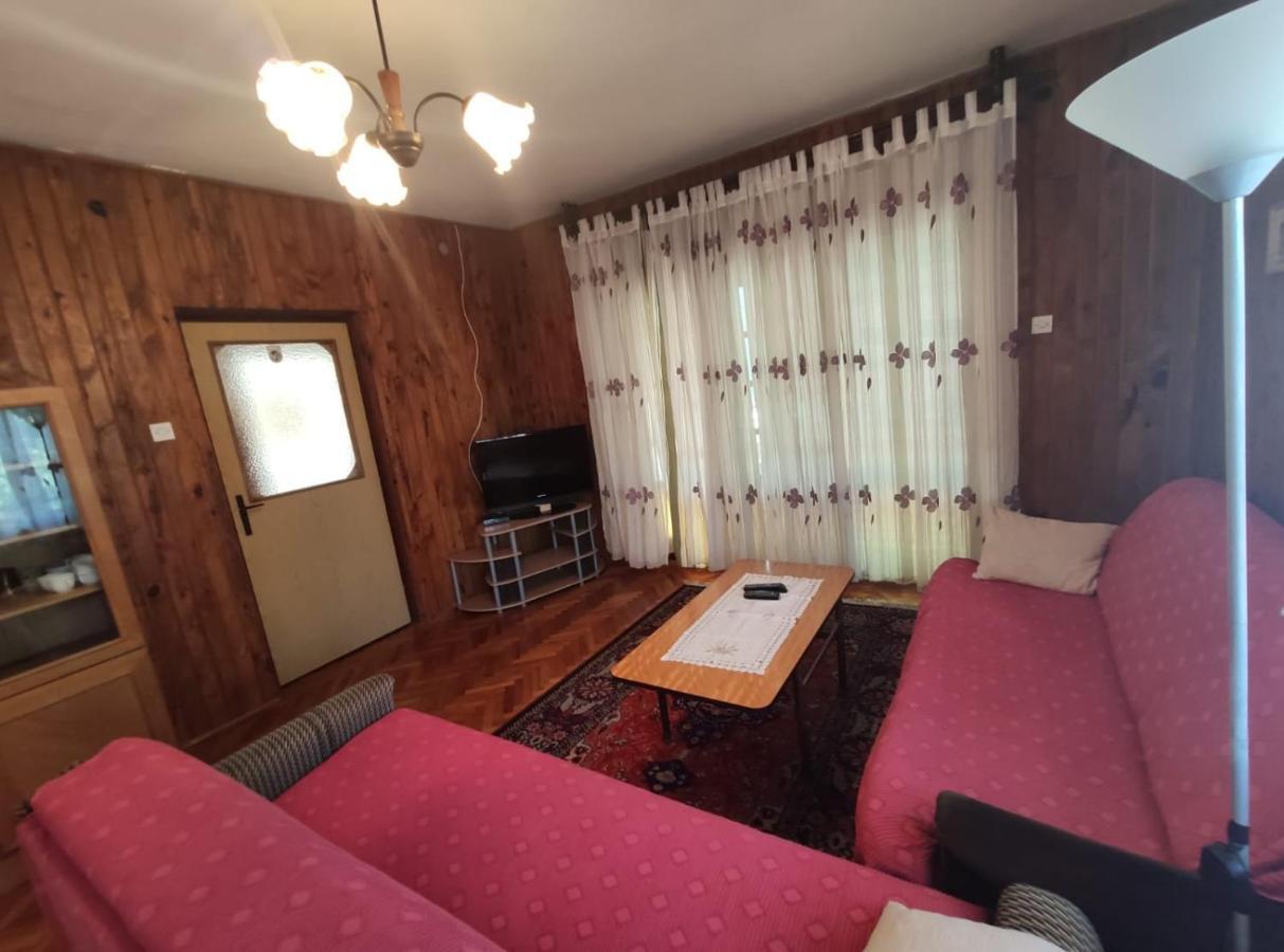Family Apartment Near Beach Біоград-на-Мору Екстер'єр фото
