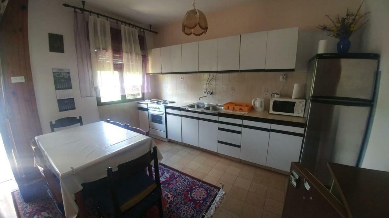 Family Apartment Near Beach Біоград-на-Мору Екстер'єр фото